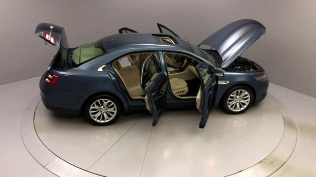 2018 Ford Taurus Limited AWD, available for sale in Naugatuck, Connecticut | J&M Automotive Sls&Svc LLC. Naugatuck, Connecticut 2018 Ford Taurus Limited AWD, available for sale in Naugatuck, Connecticut | J&M Automotive Sls&Svc LLC. Naugatuck, Connecticut