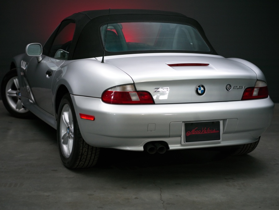 2001 BMW Z3 Z3 2dr Roadster 2.5i, available for sale in North Salem, New York | Meccanic Shop North Inc. North Salem, New York 2001 BMW Z3 Z3 2dr Roadster 2.5i, available for sale in North Salem, New York | Meccanic Shop North Inc. North Salem, New York