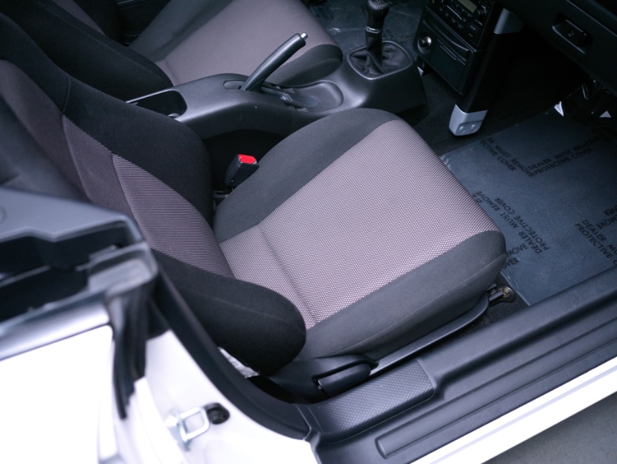 2003 Toyota MR2 Spyder 2dr Conv Manual (SE), available for sale in North Salem, New York | Meccanic Shop North Inc. North Salem, New York 2003 Toyota MR2 Spyder 2dr Conv Manual (SE), available for sale in North Salem, New York | Meccanic Shop North Inc. North Salem, New York