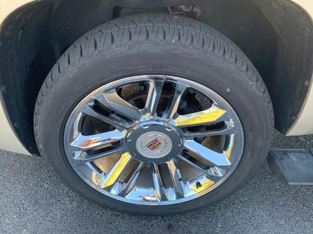 2013 Cadillac Escalade Platinum Edition, available for sale in Forestville, Maryland | Valentine Motor Company. Forestville, Maryland 2013 Cadillac Escalade Platinum Edition, available for sale in Forestville, Maryland | Valentine Motor Company. Forestville, Maryland