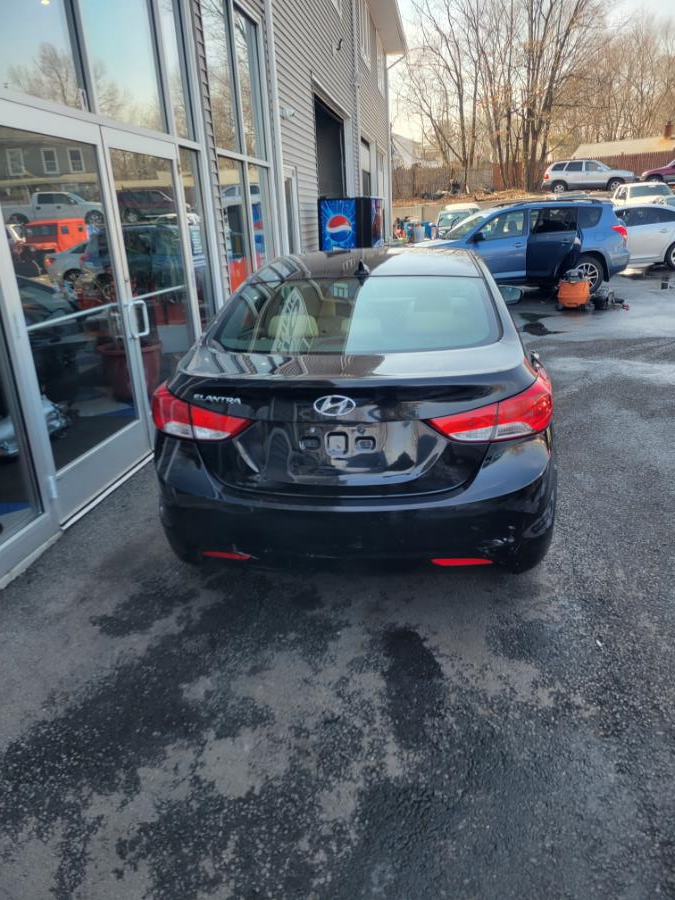 Used Hyundai Elantra 4dr Sdn Auto GLS 2013 | Chris's Auto Clinic. Plainville, Connecticut Used Hyundai Elantra 4dr Sdn Auto GLS 2013 | Chris's Auto Clinic. Plainville, Connecticut