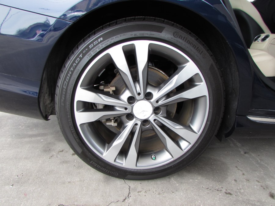 Used Mercedes-Benz C-Class 4dr Sdn C300 Luxury RWD 2016 | VIP Auto Enterprise, Inc. Orlando, Florida Used Mercedes-Benz C-Class 4dr Sdn C300 Luxury RWD 2016 | VIP Auto Enterprise, Inc. Orlando, Florida