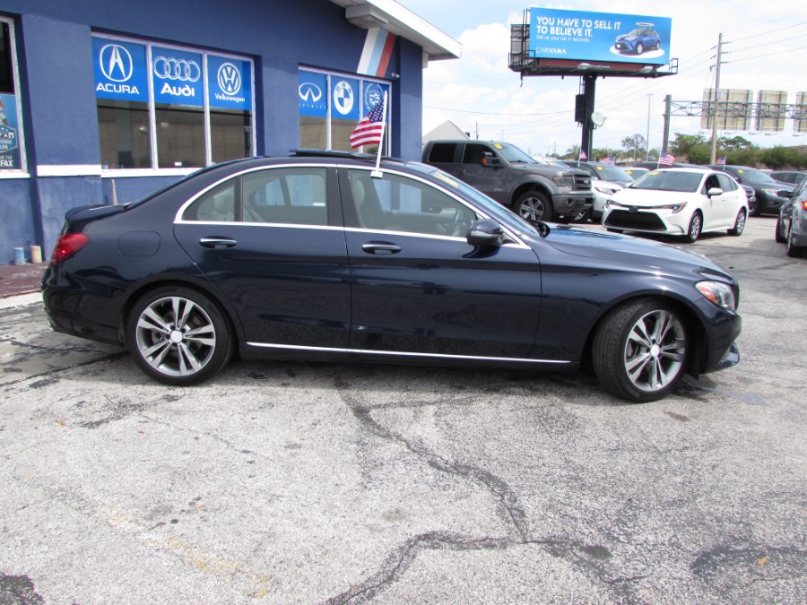 Used Mercedes-Benz C-Class 4dr Sdn C300 Luxury RWD 2016 | VIP Auto Enterprise, Inc. Orlando, Florida Used Mercedes-Benz C-Class 4dr Sdn C300 Luxury RWD 2016 | VIP Auto Enterprise, Inc. Orlando, Florida