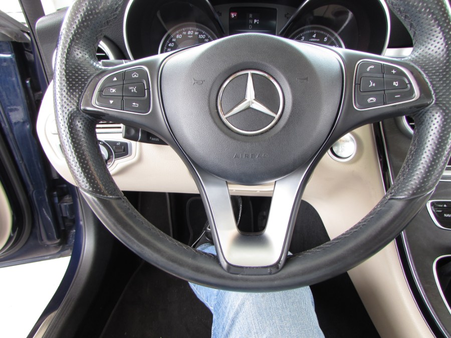 Used Mercedes-Benz C-Class 4dr Sdn C300 Luxury RWD 2016 | VIP Auto Enterprise, Inc. Orlando, Florida Used Mercedes-Benz C-Class 4dr Sdn C300 Luxury RWD 2016 | VIP Auto Enterprise, Inc. Orlando, Florida