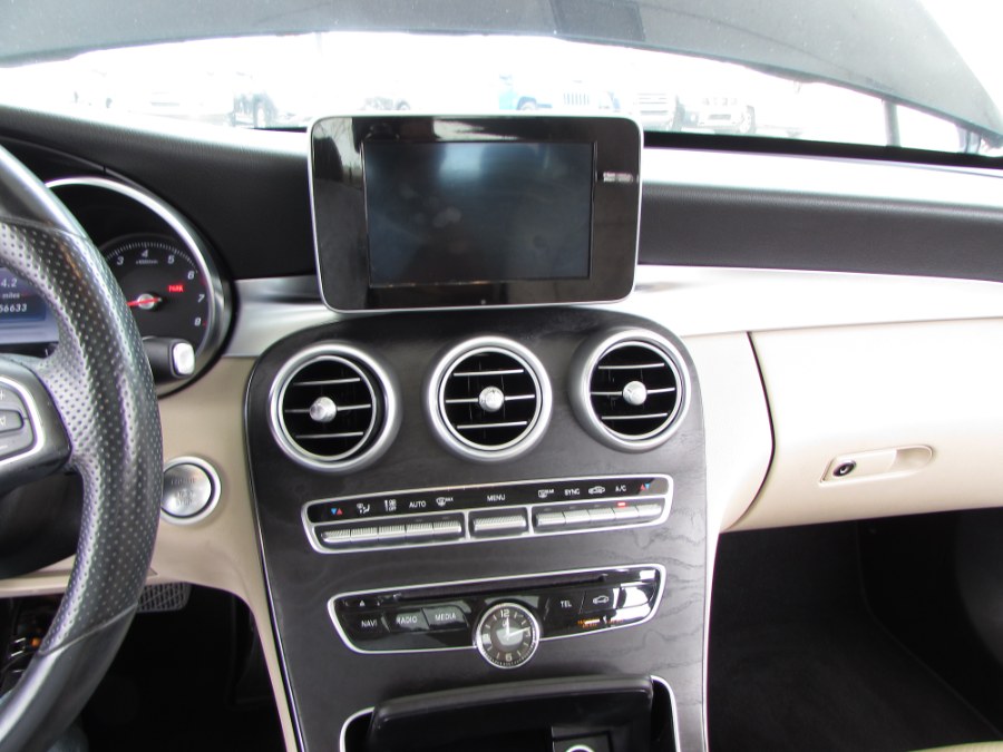 Used Mercedes-Benz C-Class 4dr Sdn C300 Luxury RWD 2016 | VIP Auto Enterprise, Inc. Orlando, Florida Used Mercedes-Benz C-Class 4dr Sdn C300 Luxury RWD 2016 | VIP Auto Enterprise, Inc. Orlando, Florida