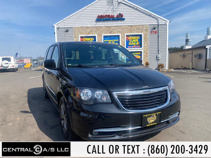 Used Chrysler Town & Country 4dr Wgn S 2015 | Central A/S LLC. East Windsor, Connecticut Used Chrysler Town & Country 4dr Wgn S 2015 | Central A/S LLC. East Windsor, Connecticut