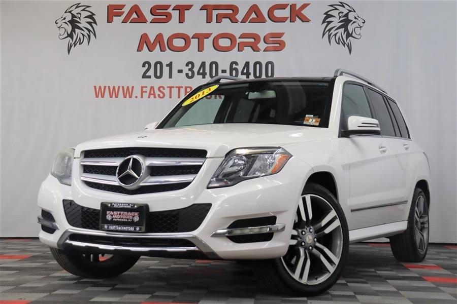 2013 Mercedes-benz Glk 350 4MATIC, available for sale in Paterson, New Jersey | Fast Track Motors. Paterson, New Jersey