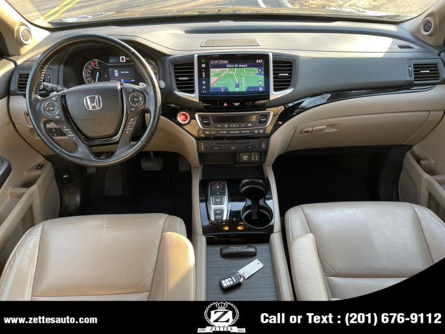 2016 Honda Pilot AWD 4dr Touring w/RES & Navi, available for sale in Jersey City, New Jersey | Zettes Auto Mall. Jersey City, New Jersey 2016 Honda Pilot AWD 4dr Touring w/RES & Navi, available for sale in Jersey City, New Jersey | Zettes Auto Mall. Jersey City, New Jersey
