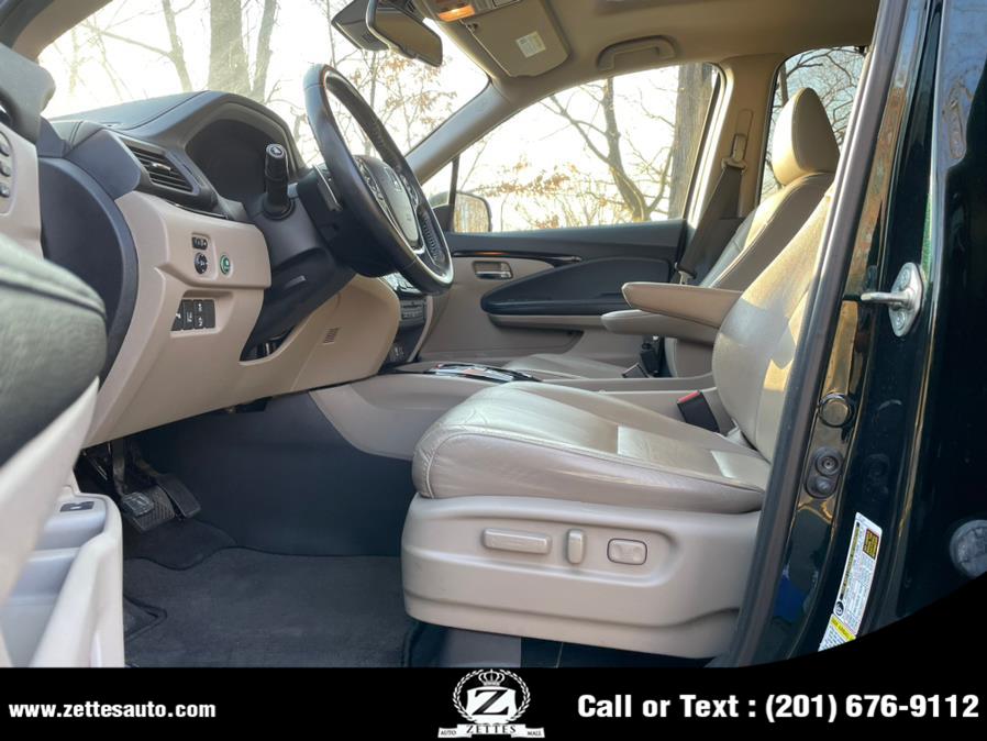 2016 Honda Pilot AWD 4dr Touring w/RES & Navi, available for sale in Jersey City, New Jersey | Zettes Auto Mall. Jersey City, New Jersey 2016 Honda Pilot AWD 4dr Touring w/RES & Navi, available for sale in Jersey City, New Jersey | Zettes Auto Mall. Jersey City, New Jersey