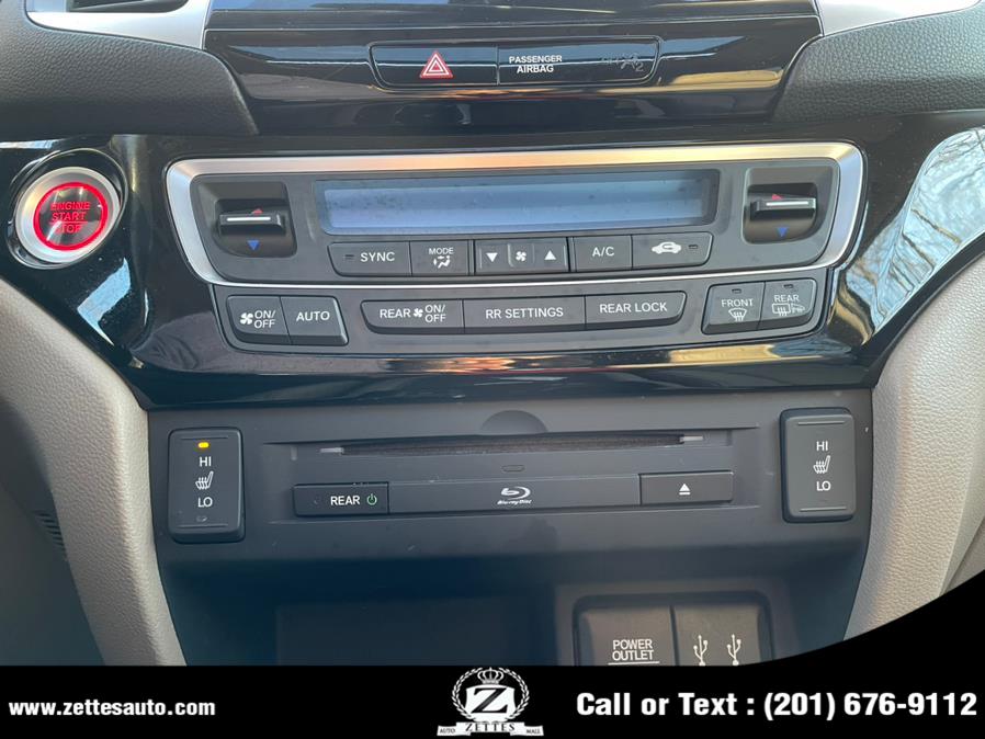 2016 Honda Pilot AWD 4dr Touring w/RES & Navi, available for sale in Jersey City, New Jersey | Zettes Auto Mall. Jersey City, New Jersey 2016 Honda Pilot AWD 4dr Touring w/RES & Navi, available for sale in Jersey City, New Jersey | Zettes Auto Mall. Jersey City, New Jersey