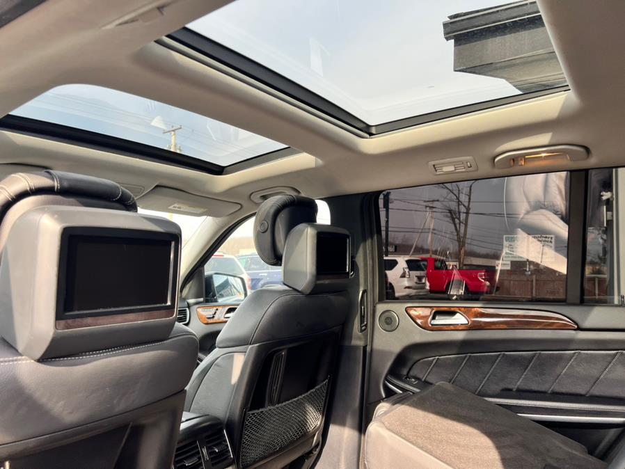 2014 Mercedes-Benz GL-Class 4MATIC 4dr GL550, available for sale in New Windsor, New York | Prestige Pre-Owned Motors Inc. New Windsor, New York 2014 Mercedes-Benz GL-Class 4MATIC 4dr GL550, available for sale in New Windsor, New York | Prestige Pre-Owned Motors Inc. New Windsor, New York