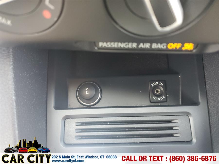 2014 Volkswagen Jetta Sedan 4dr Auto SE PZEV, available for sale in East Windsor, Connecticut | Car City LLC. East Windsor, Connecticut 2014 Volkswagen Jetta Sedan 4dr Auto SE PZEV, available for sale in East Windsor, Connecticut | Car City LLC. East Windsor, Connecticut