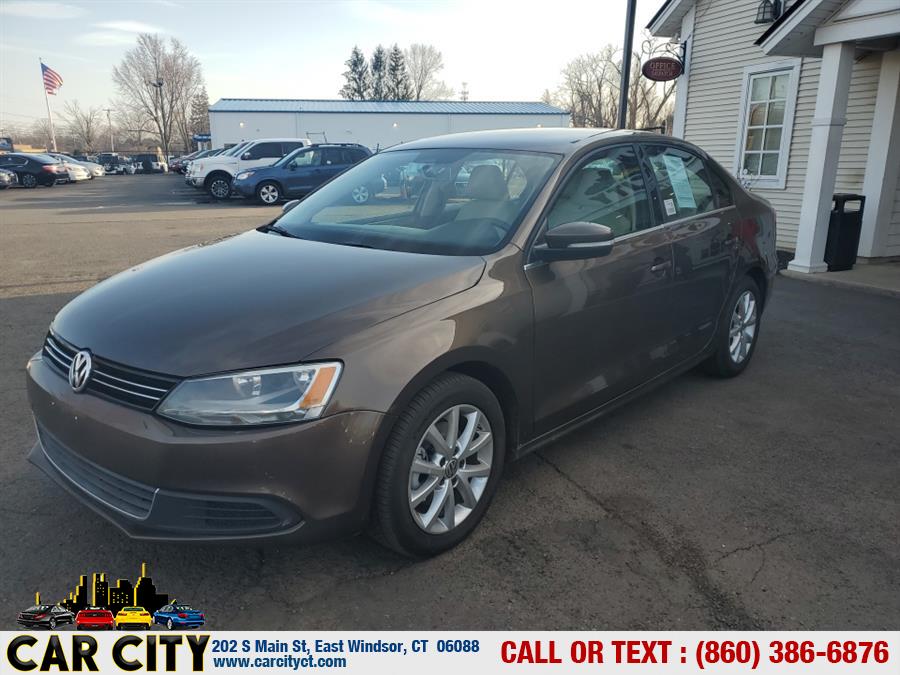 2014 Volkswagen Jetta Sedan 4dr Auto SE PZEV, available for sale in East Windsor, Connecticut | Car City LLC. East Windsor, Connecticut 2014 Volkswagen Jetta Sedan 4dr Auto SE PZEV, available for sale in East Windsor, Connecticut | Car City LLC. East Windsor, Connecticut