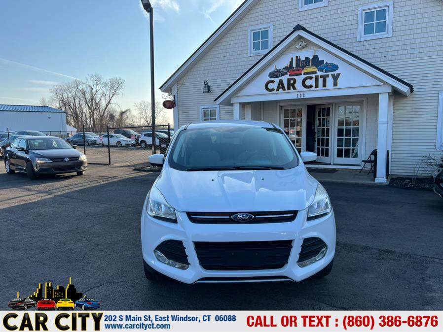 2015 Ford Escape 4WD 4dr SE, available for sale in East Windsor, Connecticut | Car City LLC. East Windsor, Connecticut 2015 Ford Escape 4WD 4dr SE, available for sale in East Windsor, Connecticut | Car City LLC. East Windsor, Connecticut