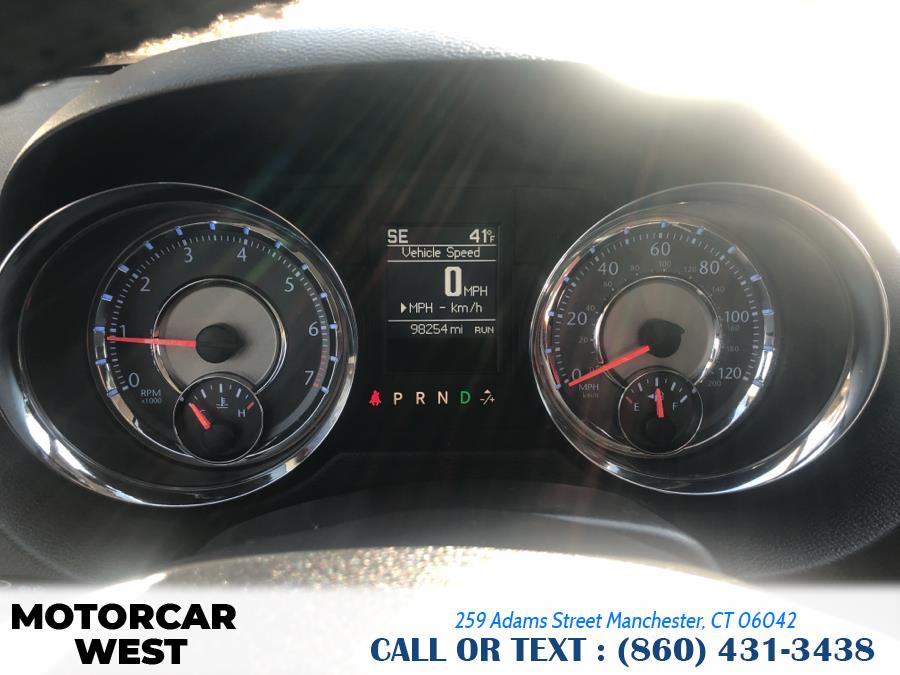 Used Chrysler Town & Country 4dr Wgn Touring 2014 | Motorcar West. Manchester, Connecticut Used Chrysler Town & Country 4dr Wgn Touring 2014 | Motorcar West. Manchester, Connecticut
