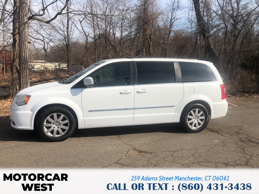 Used Chrysler Town & Country 4dr Wgn Touring 2014 | Motorcar West. Manchester, Connecticut
