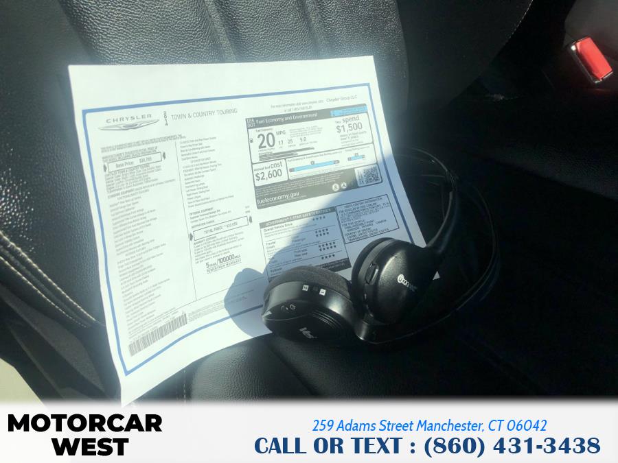 Used Chrysler Town & Country 4dr Wgn Touring 2014 | Motorcar West. Manchester, Connecticut Used Chrysler Town & Country 4dr Wgn Touring 2014 | Motorcar West. Manchester, Connecticut