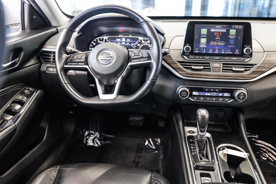 2020 Nissan Altima 2.5 SL Sedan, available for sale in ELMONT, New York | 26 Motors Long Island. ELMONT, New York 2020 Nissan Altima 2.5 SL Sedan, available for sale in ELMONT, New York | 26 Motors Long Island. ELMONT, New York
