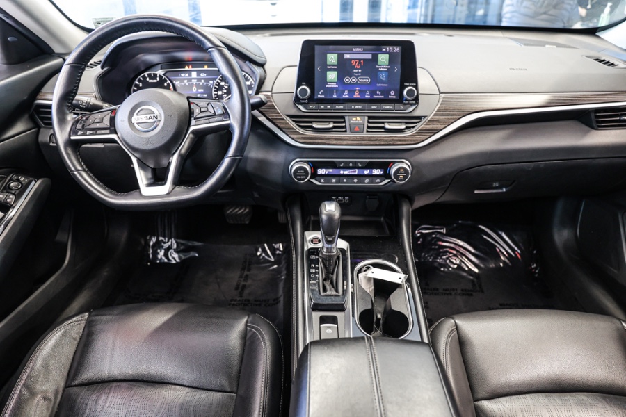 2020 Nissan Altima 2.5 SL Sedan, available for sale in ELMONT, New York | 26 Motors Long Island. ELMONT, New York 2020 Nissan Altima 2.5 SL Sedan, available for sale in ELMONT, New York | 26 Motors Long Island. ELMONT, New York
