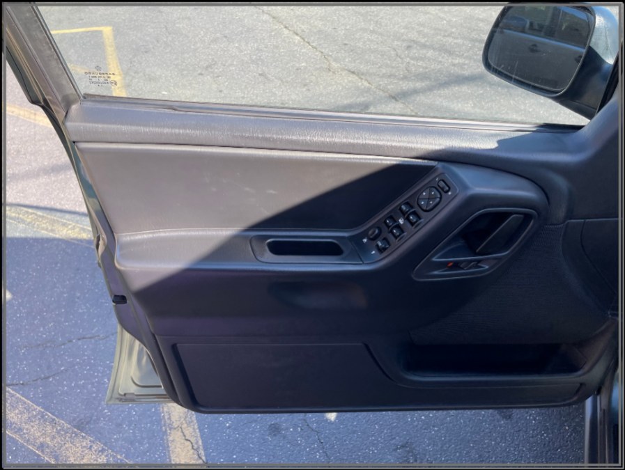 Used Jeep Grand Cherokee 4dr Laredo 4WD 2004 | My Auto Inc.. Huntington Station, New York Used Jeep Grand Cherokee 4dr Laredo 4WD 2004 | My Auto Inc.. Huntington Station, New York