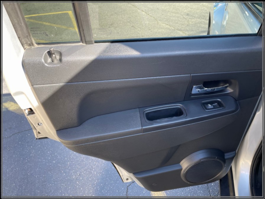 2012 Jeep Liberty 4WD 4dr Sport, available for sale in Huntington Station, New York | My Auto Inc.. Huntington Station, New York 2012 Jeep Liberty 4WD 4dr Sport, available for sale in Huntington Station, New York | My Auto Inc.. Huntington Station, New York
