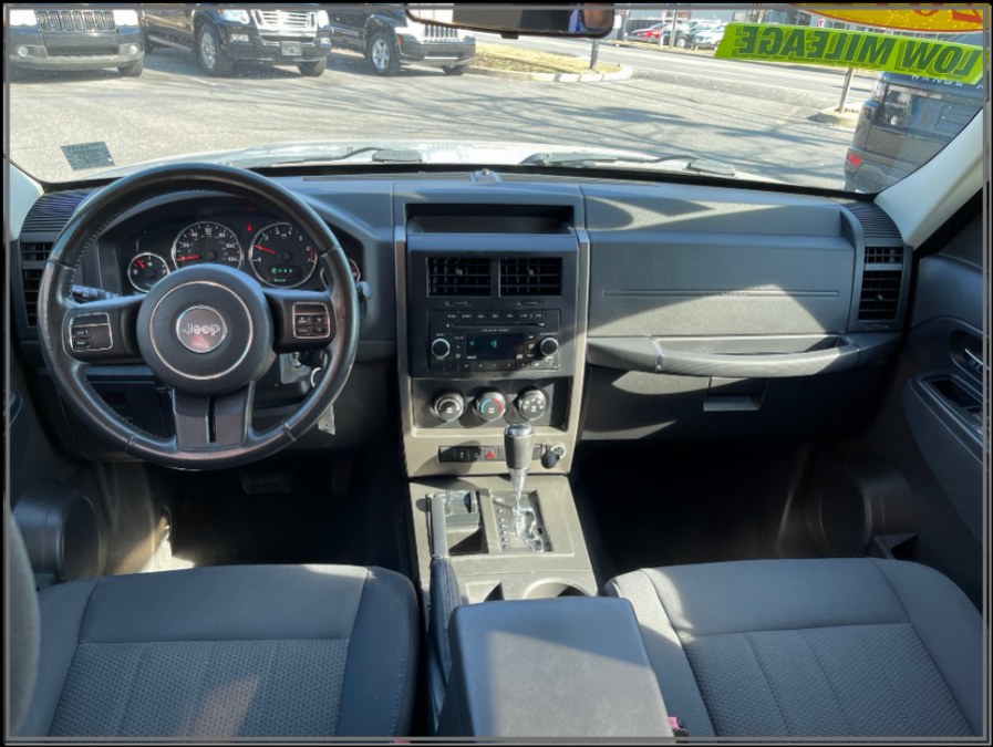 2012 Jeep Liberty 4WD 4dr Sport, available for sale in Huntington Station, New York | My Auto Inc.. Huntington Station, New York 2012 Jeep Liberty 4WD 4dr Sport, available for sale in Huntington Station, New York | My Auto Inc.. Huntington Station, New York