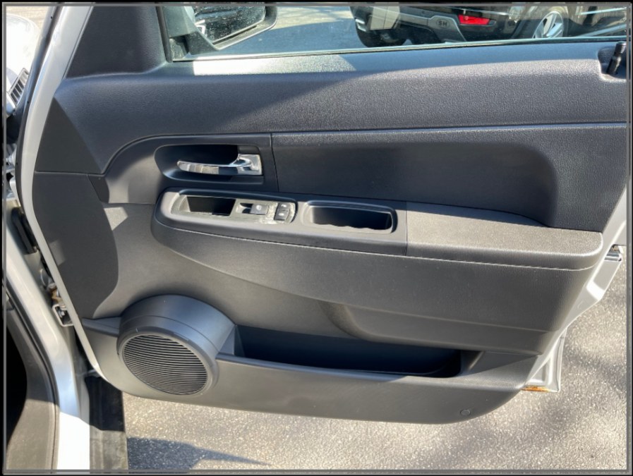 2012 Jeep Liberty 4WD 4dr Sport, available for sale in Huntington Station, New York | My Auto Inc.. Huntington Station, New York 2012 Jeep Liberty 4WD 4dr Sport, available for sale in Huntington Station, New York | My Auto Inc.. Huntington Station, New York