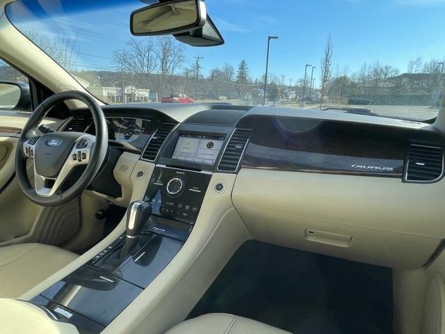 Used Ford Taurus Limited 2019 | Blasius Federal Road. Brookfield, Connecticut Used Ford Taurus Limited 2019 | Blasius Federal Road. Brookfield, Connecticut