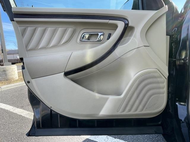 Used Ford Taurus Limited 2019 | Blasius Federal Road. Brookfield, Connecticut Used Ford Taurus Limited 2019 | Blasius Federal Road. Brookfield, Connecticut