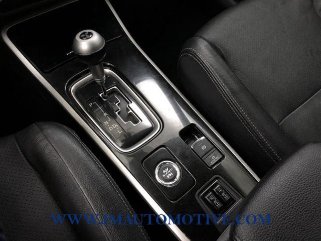 2017 Mitsubishi Outlander SEL S-AWC, available for sale in Naugatuck, Connecticut | J&M Automotive Sls&Svc LLC. Naugatuck, Connecticut 2017 Mitsubishi Outlander SEL S-AWC, available for sale in Naugatuck, Connecticut | J&M Automotive Sls&Svc LLC. Naugatuck, Connecticut