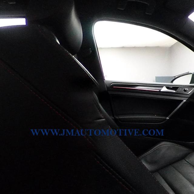 Used Volkswagen Golf Gti 2.0T 4-Door SE DSG 2017 | J&M Automotive Sls&Svc LLC. Naugatuck, Connecticut Used Volkswagen Golf Gti 2.0T 4-Door SE DSG 2017 | J&M Automotive Sls&Svc LLC. Naugatuck, Connecticut