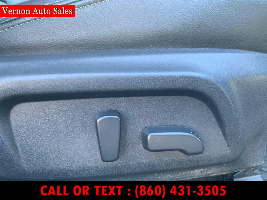 2015 Subaru Outback 4dr Wgn 2.5i Limited PZEV, available for sale in Manchester, Connecticut | Vernon Auto Sale & Service. Manchester, Connecticut 2015 Subaru Outback 4dr Wgn 2.5i Limited PZEV, available for sale in Manchester, Connecticut | Vernon Auto Sale & Service. Manchester, Connecticut