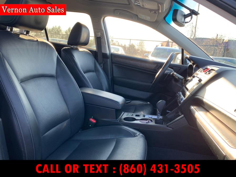 2015 Subaru Outback 4dr Wgn 2.5i Limited PZEV, available for sale in Manchester, Connecticut | Vernon Auto Sale & Service. Manchester, Connecticut 2015 Subaru Outback 4dr Wgn 2.5i Limited PZEV, available for sale in Manchester, Connecticut | Vernon Auto Sale & Service. Manchester, Connecticut