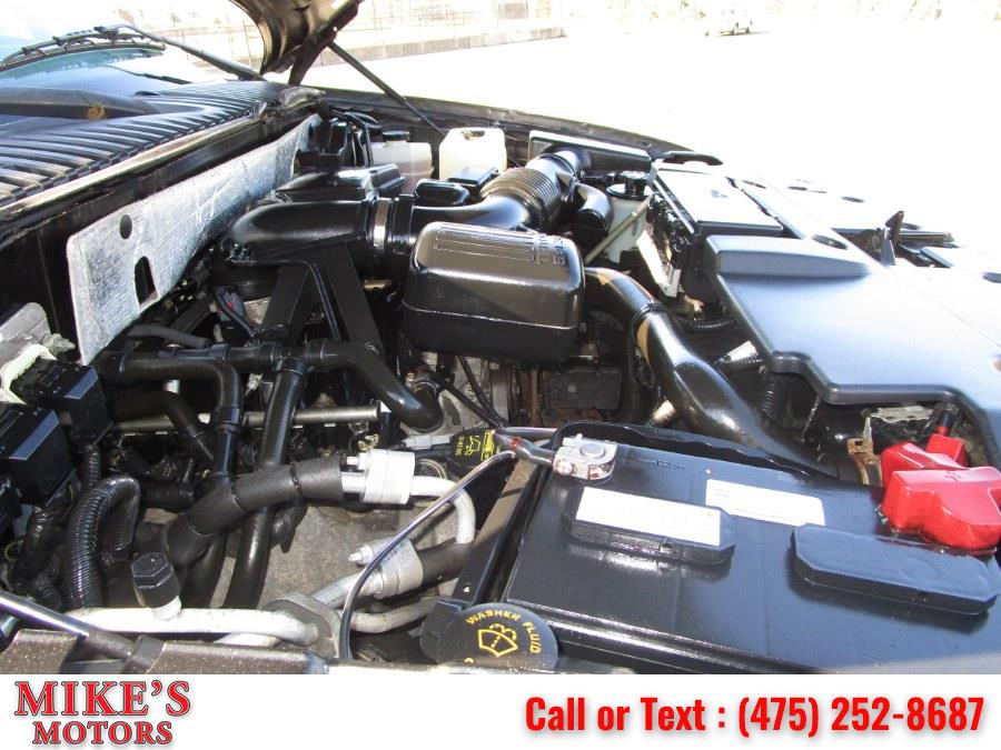Used Ford Expedition 4WD 4dr XLT 2010 | Mike's Motors LLC. Stratford, Connecticut Used Ford Expedition 4WD 4dr XLT 2010 | Mike's Motors LLC. Stratford, Connecticut