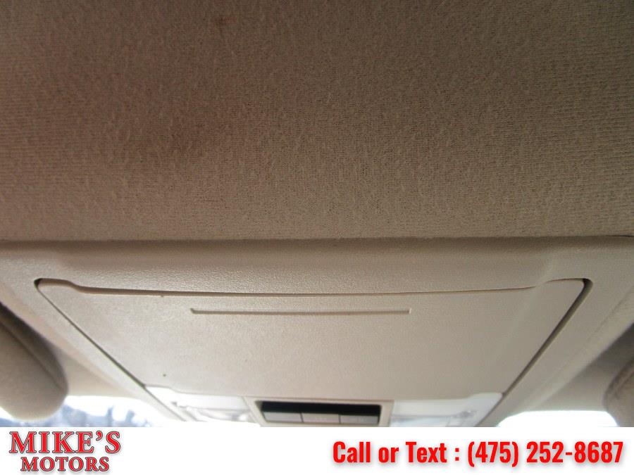 Used Ford Expedition 4WD 4dr XLT 2010 | Mike's Motors LLC. Stratford, Connecticut Used Ford Expedition 4WD 4dr XLT 2010 | Mike's Motors LLC. Stratford, Connecticut