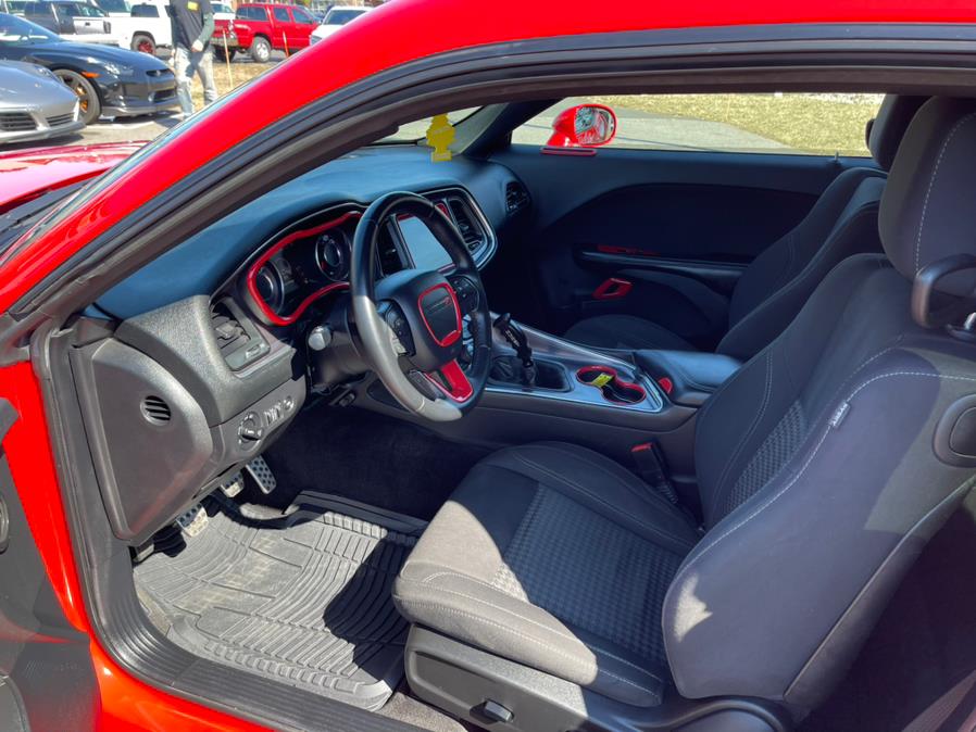 2015 Dodge Challenger 2dr Cpe R/T, available for sale in South Windsor, Connecticut | Mike And Tony Auto Sales, Inc. South Windsor, Connecticut 2015 Dodge Challenger 2dr Cpe R/T, available for sale in South Windsor, Connecticut | Mike And Tony Auto Sales, Inc. South Windsor, Connecticut