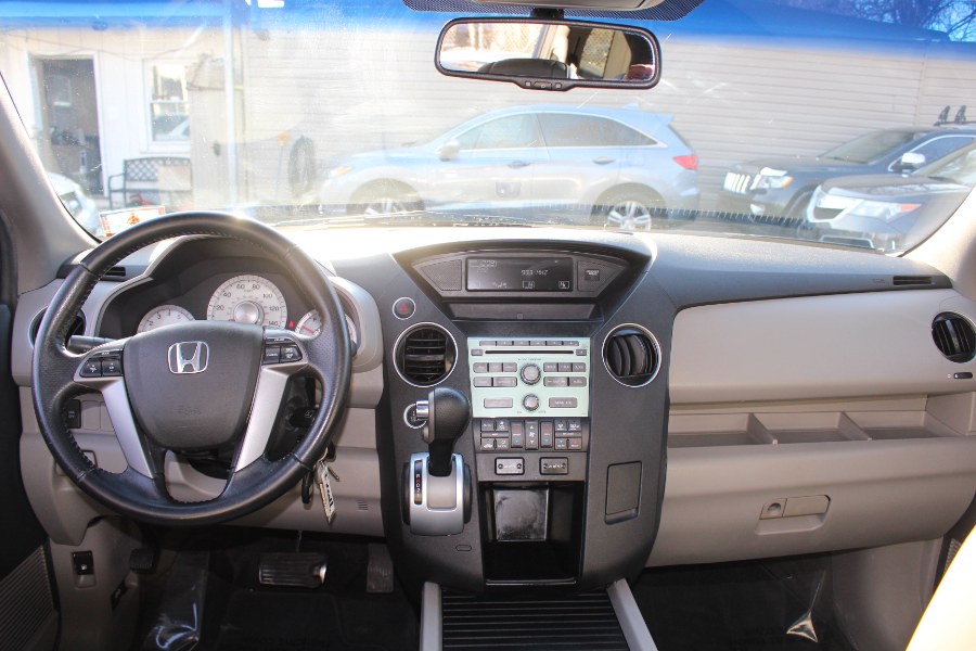 2011 Honda Pilot AWD EX-L 4WD 4dr EX-L, available for sale in Paterson, New Jersey | Xcell Motors LLC. Paterson, New Jersey 2011 Honda Pilot AWD EX-L 4WD 4dr EX-L, available for sale in Paterson, New Jersey | Xcell Motors LLC. Paterson, New Jersey