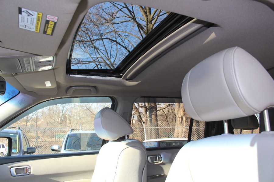 2011 Honda Pilot AWD EX-L 4WD 4dr EX-L, available for sale in Paterson, New Jersey | Xcell Motors LLC. Paterson, New Jersey 2011 Honda Pilot AWD EX-L 4WD 4dr EX-L, available for sale in Paterson, New Jersey | Xcell Motors LLC. Paterson, New Jersey