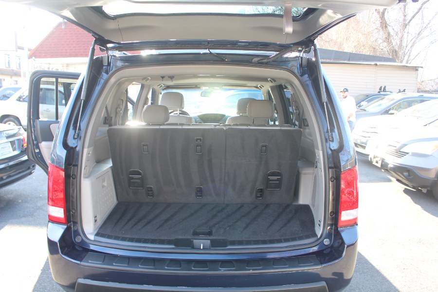 2011 Honda Pilot AWD EX-L 4WD 4dr EX-L, available for sale in Paterson, New Jersey | Xcell Motors LLC. Paterson, New Jersey 2011 Honda Pilot AWD EX-L 4WD 4dr EX-L, available for sale in Paterson, New Jersey | Xcell Motors LLC. Paterson, New Jersey