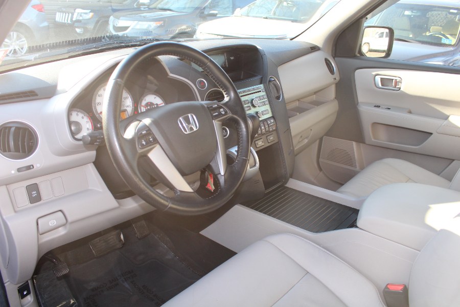 2011 Honda Pilot AWD EX-L 4WD 4dr EX-L, available for sale in Paterson, New Jersey | Xcell Motors LLC. Paterson, New Jersey 2011 Honda Pilot AWD EX-L 4WD 4dr EX-L, available for sale in Paterson, New Jersey | Xcell Motors LLC. Paterson, New Jersey