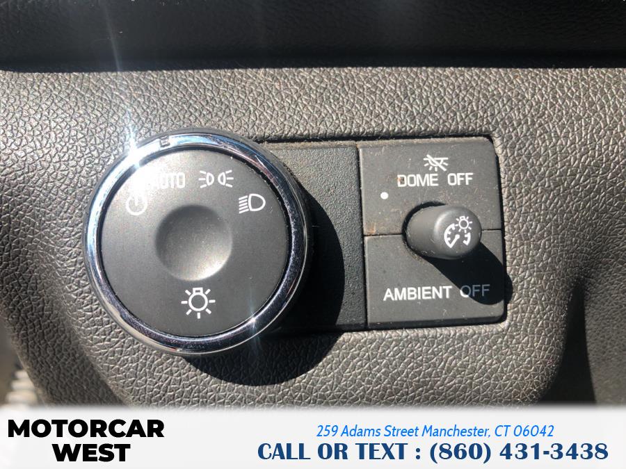 2014 GMC Acadia AWD 4dr SLE1, available for sale in Manchester, Connecticut | Motorcar West. Manchester, Connecticut 2014 GMC Acadia AWD 4dr SLE1, available for sale in Manchester, Connecticut | Motorcar West. Manchester, Connecticut