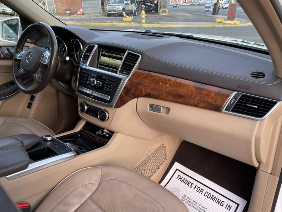 Used Mercedes-Benz GL-Class 4MATIC 4dr GL 550 2014 | Champion Auto Hillside. Hillside, New Jersey Used Mercedes-Benz GL-Class 4MATIC 4dr GL 550 2014 | Champion Auto Hillside. Hillside, New Jersey