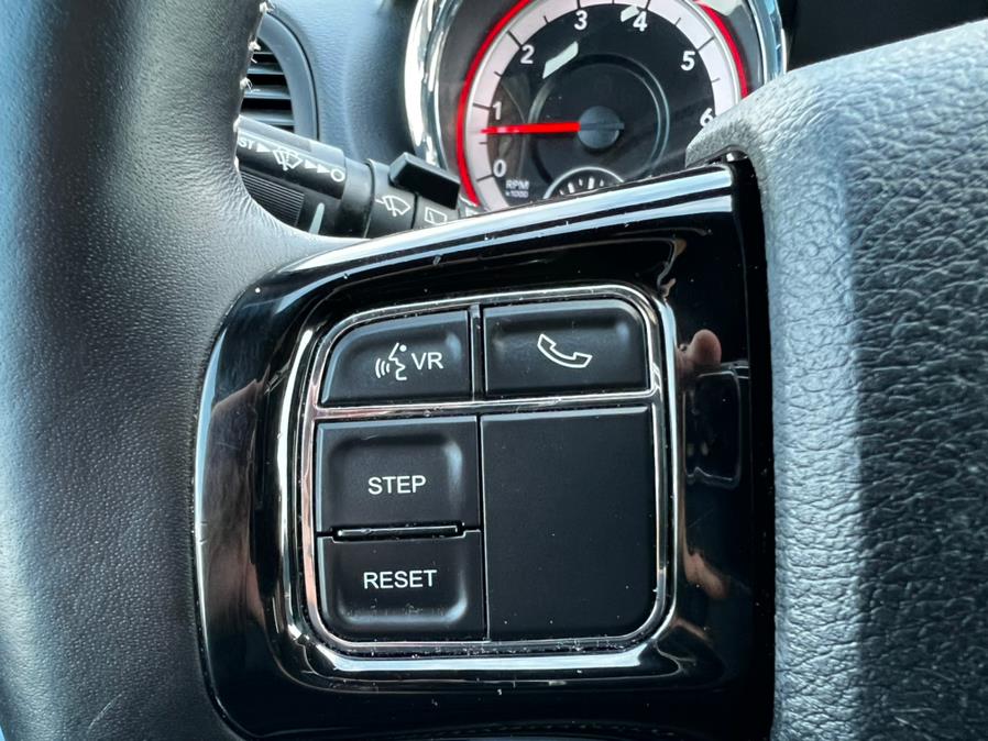 Used Dodge Grand Caravan SXT Wagon 2019 | Fairway Auto Sales. Hancock, Maine Used Dodge Grand Caravan SXT Wagon 2019 | Fairway Auto Sales. Hancock, Maine