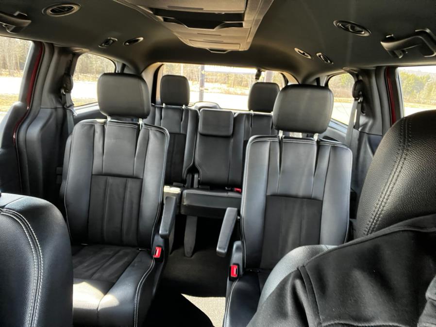 Used Dodge Grand Caravan SXT Wagon 2019 | Fairway Auto Sales. Hancock, Maine Used Dodge Grand Caravan SXT Wagon 2019 | Fairway Auto Sales. Hancock, Maine
