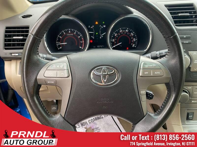 Used Toyota Highlander 4WD 4dr Sport 2008 | PRNDL Auto Group. Irvington, New Jersey Used Toyota Highlander 4WD 4dr Sport 2008 | PRNDL Auto Group. Irvington, New Jersey
