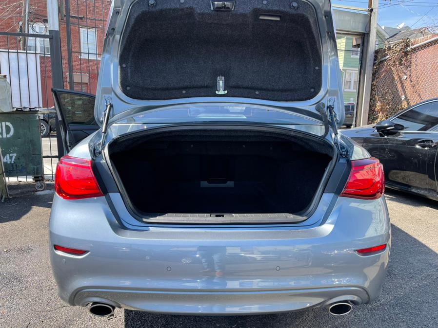 2018 INFINITI Q70 3.7 LUXE RWD, available for sale in Jamaica, New York | Sunrise Autoland. Jamaica, New York 2018 INFINITI Q70 3.7 LUXE RWD, available for sale in Jamaica, New York | Sunrise Autoland. Jamaica, New York