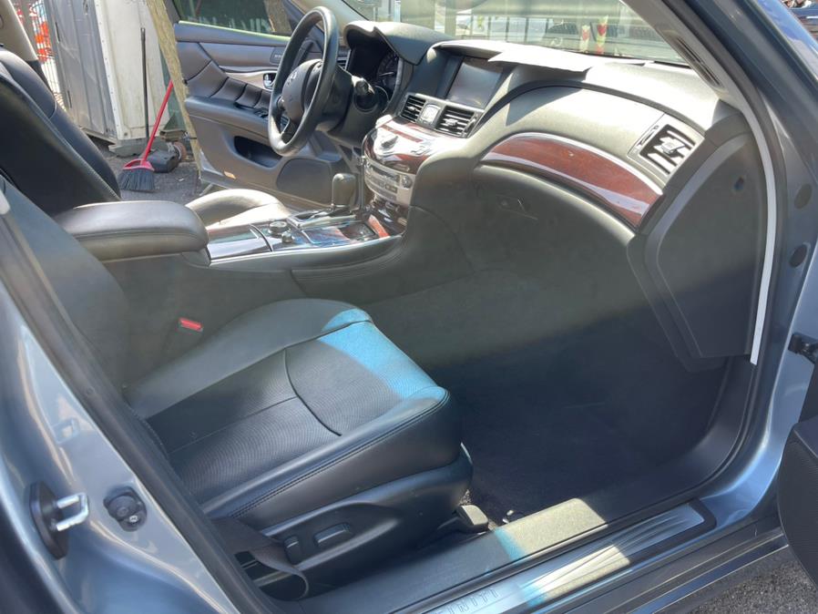 2018 INFINITI Q70 3.7 LUXE RWD, available for sale in Jamaica, New York | Sunrise Autoland. Jamaica, New York 2018 INFINITI Q70 3.7 LUXE RWD, available for sale in Jamaica, New York | Sunrise Autoland. Jamaica, New York