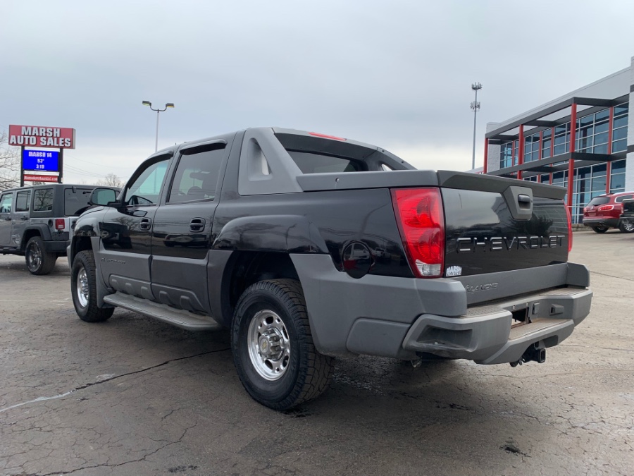 Used Chevrolet Avalanche 2500 5dr Crew Cab 130" WB 4WD 2002 | Marsh Auto Sales LLC. Ortonville, Michigan Used Chevrolet Avalanche 2500 5dr Crew Cab 130" WB 4WD 2002 | Marsh Auto Sales LLC. Ortonville, Michigan
