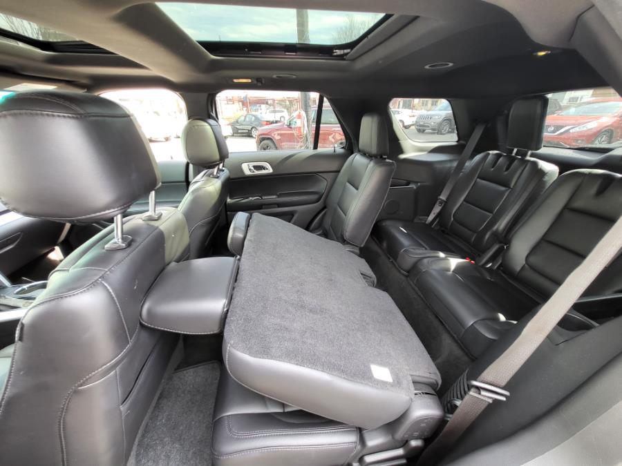 2015 Ford Explorer 4WD 4dr XLT, available for sale in Newark , New Jersey | Champion Used Auto Sales 2. Newark , New Jersey 2015 Ford Explorer 4WD 4dr XLT, available for sale in Newark , New Jersey | Champion Used Auto Sales 2. Newark , New Jersey