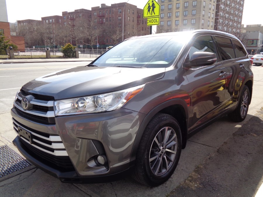 Used Toyota Highlander AWD XLE 2019 | Top Speed Motors LLC. Jamaica, New York Used Toyota Highlander AWD XLE 2019 | Top Speed Motors LLC. Jamaica, New York